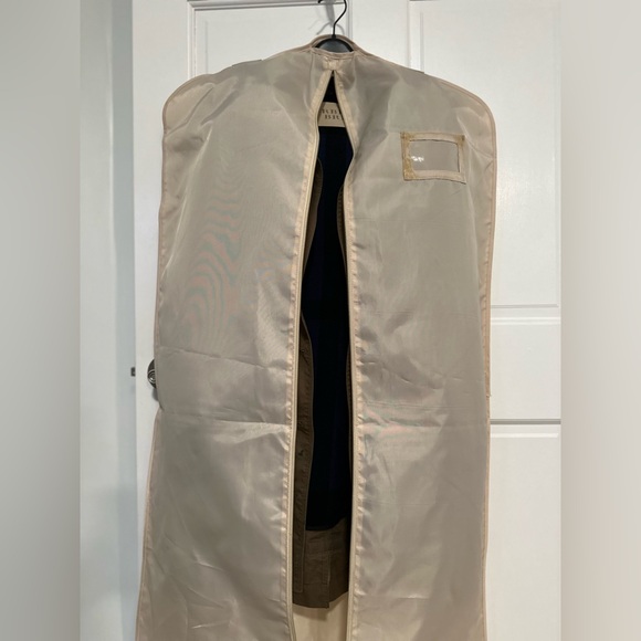 Burberry Jacket - waterproof with a detachable lining - in good condition. - Picture 3 of 6